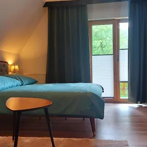 https://willa-pod-reglami.zakopanehotels.org